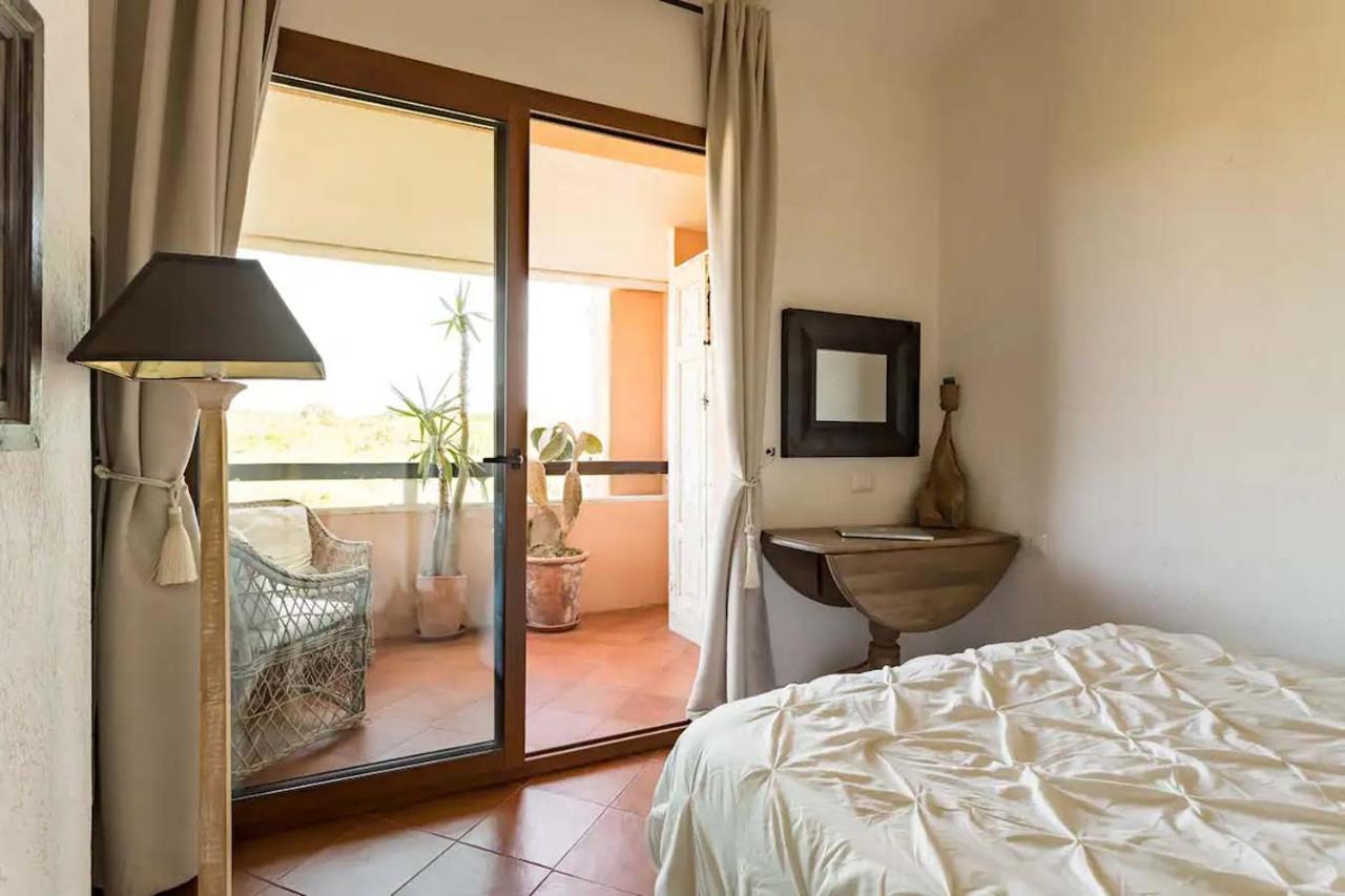 Romantico Appartamento Vista Mare Porto Pozzo Exterior photo